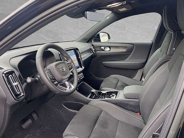 Volvo  Recharge Single Ultimate ACC BLIS LED