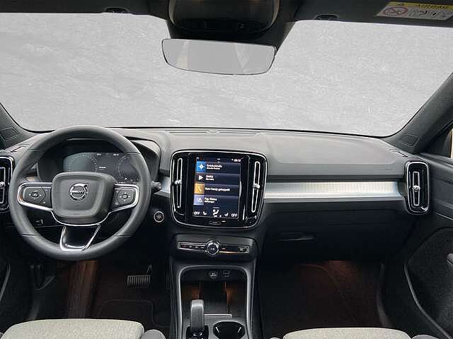 Volvo  T2 Core Automatik AHK LED