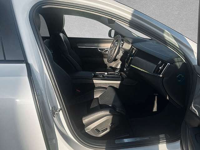 Volvo  T8 AWD Recharge Ultimate Dark ACC BLIS