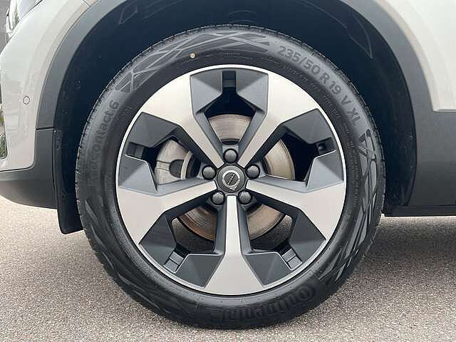 Volvo  B4 MILD Hybrid Automatik Plus Dark ACC BLIS