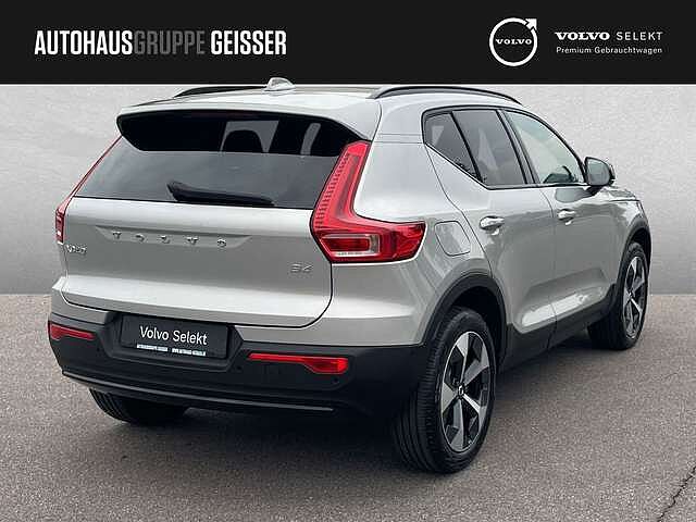 Volvo  B4 MILD Hybrid Automatik Plus Dark ACC BLIS