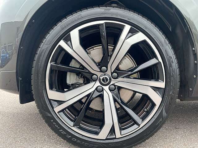 Volvo  B5 Mild-Hybrid R-Design AHK ACC LED