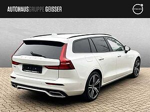 Volvo  T6 Recharge AWD R-Design AHK ACC SD HUD