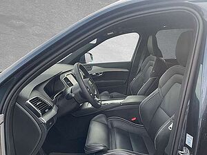 Volvo  B5 AWD Mild-Hybrid Plus Bright 7-Sitzer ACC