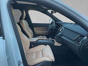 Volvo  T8 AWD Recharge Ultimate Bright 7-Sitzer SD