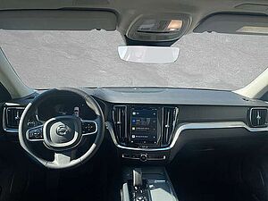 Volvo  B4 AWD Mild-Hybrid Ultimate