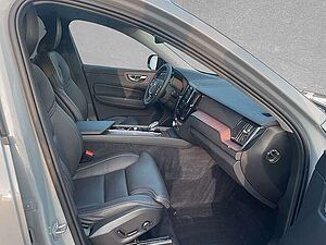 Volvo  T8 AWD Recharge Plus Dark AHK ACC BLIS SD
