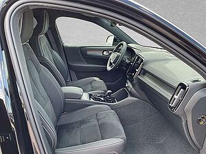 Volvo  T2 Automatik Plus Dark ACC BLIS LED 20' SD