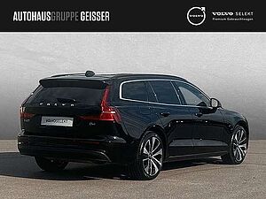 Volvo  B4 Mild-Hybrid Core ACC BLIS LED