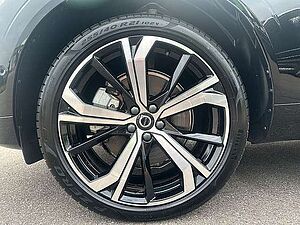 Volvo  T6 AWD Recharge Plus Dark ACC BLIS SD LED