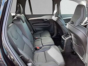 Volvo  T8 AWD Core Automatik 7-Sitzer  ACC BLIS