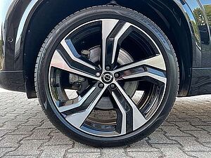 Volvo  T8 AWD Recharge Ultimate Bright 7-Sitzer SD