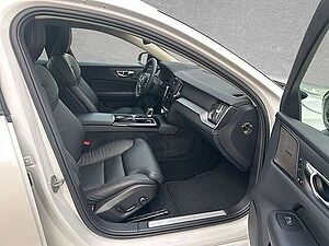 Volvo  T8 AWD Recharge Plus Dark  ACC BLIS LED SD