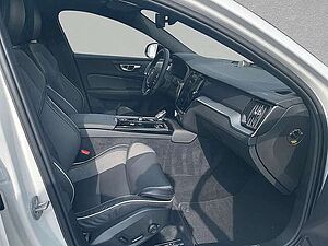 Volvo  T8 AWD Recharge Ultimate Dark ACC BLIS