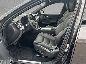 Volvo  B5 AWD Mild-Hybrid Plus Dark AHK ACC BLIS