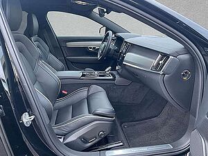 Volvo  T8 AWD Recharge Plus Dark ACC BLIS SD