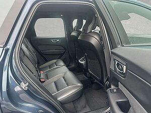Volvo  B4 Mild-Hybrid R-Design Automatik LED SD