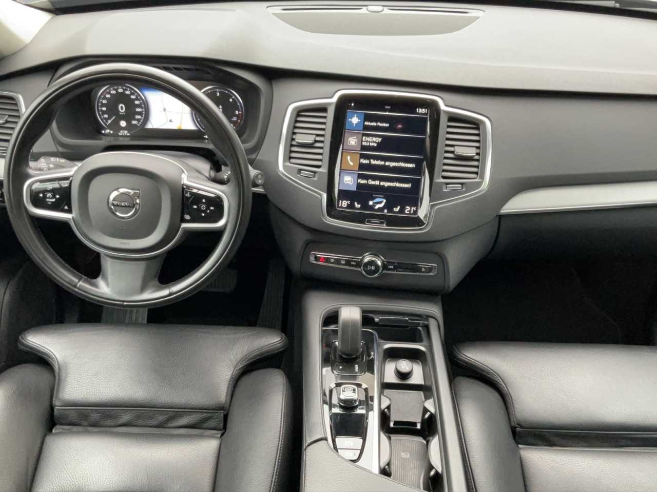 Volvo  XC90 B5 (Diesel) Momentum Pro AWD Automatik Bluetooth Navi LED Vollleder Klima E