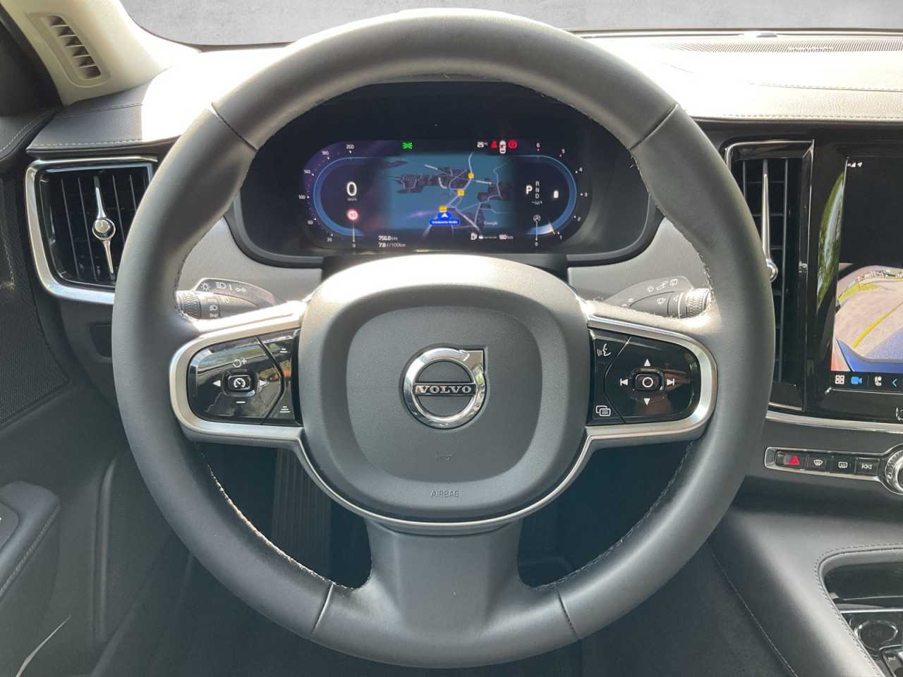 Volvo  V90 B4 (Diesel) Plus Bright Automatik Bluetooth Navi LED Vollleder Klima Einpark