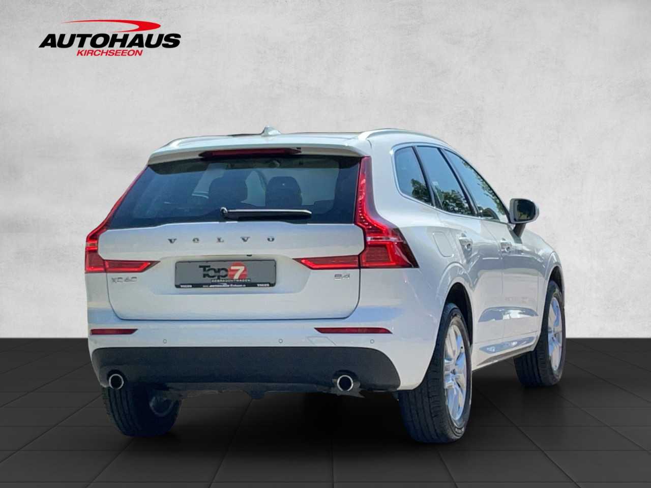 Volvo  XC60 B4 (Diesel) Momentum Pro 2WD Automatik Bluetooth Navi LED Klima Einparkhilf