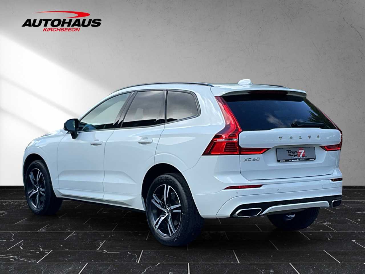 Volvo  XC60 B4 (Benzin) R-Design 2WD Automatik Bluetooth Navi LED Klima Einparkhilfe el