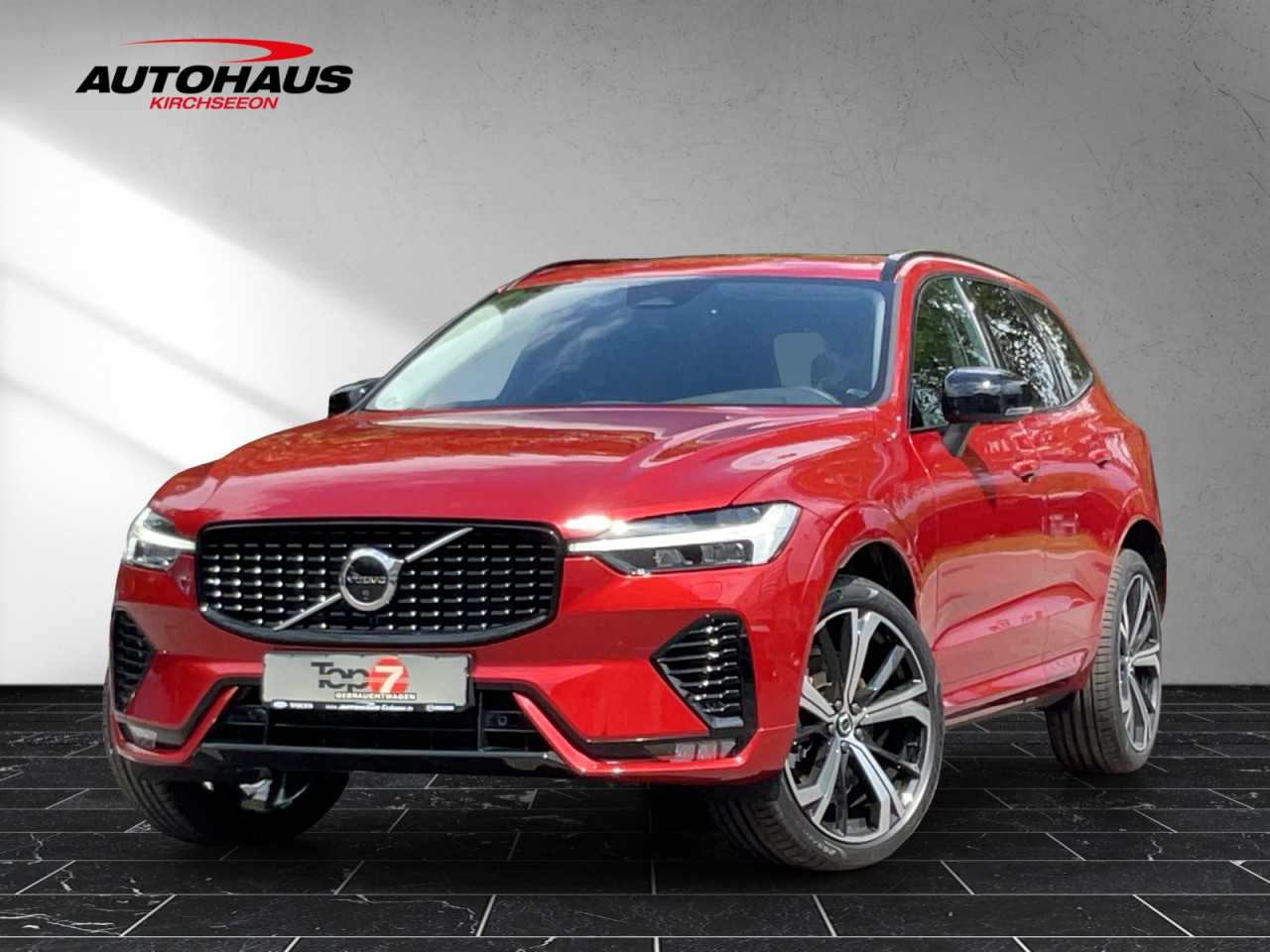 Volvo  XC60 B4 (Benzin) Plus Dark 2WD Automatik Bluetooth Navi LED Klima Standhzg Einpa