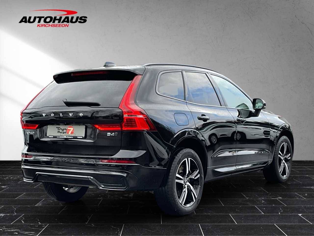 Volvo  XC60 B4 (Diesel) R-Design AWD Automatik Bluetooth Navi LED Klima Einparkhilfe el