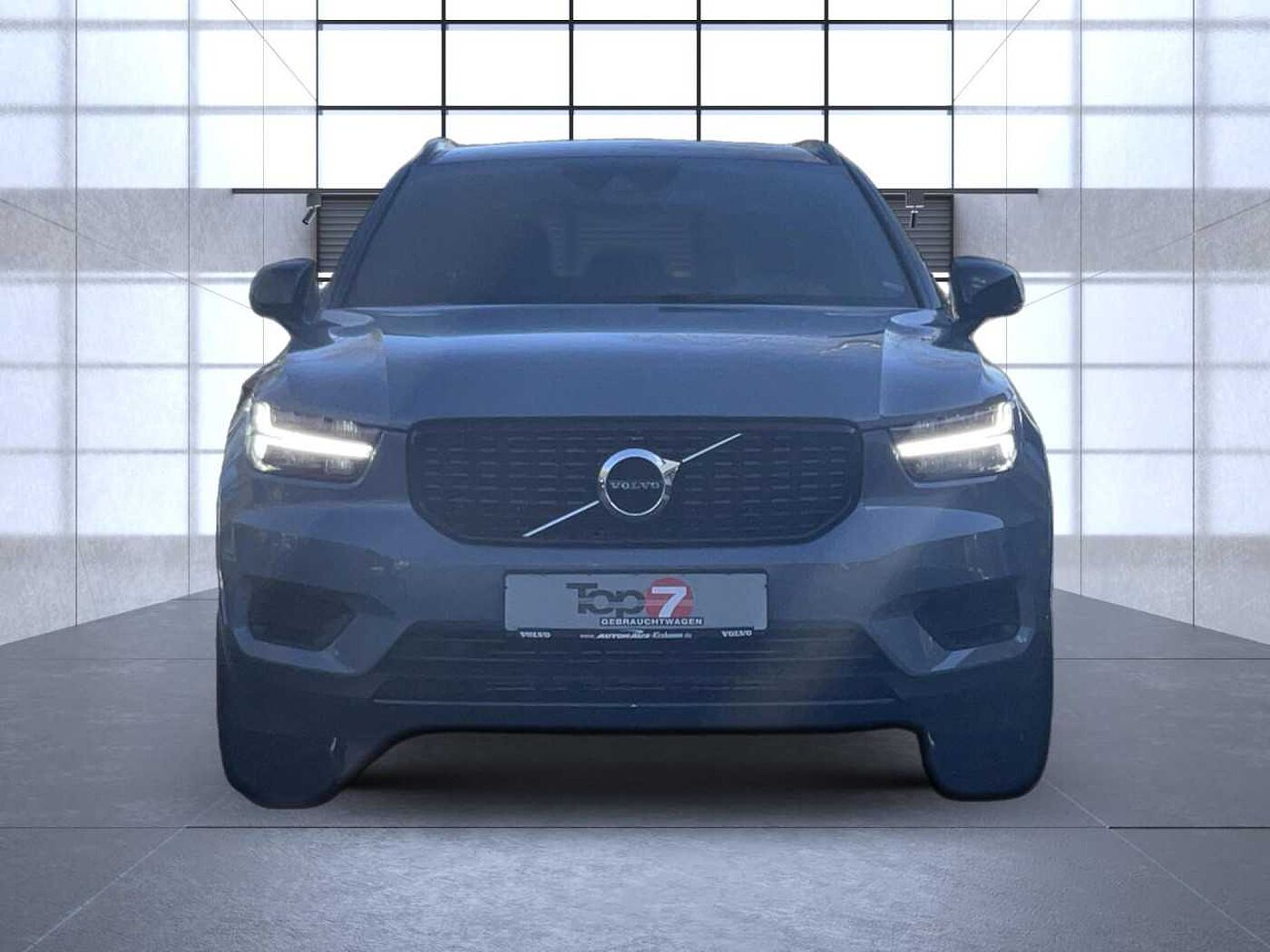 Volvo  XC40 T4 Recharge R-Design Plug-In Hybrid 2WD Autom Bluetooth Navi LED Klima Einp