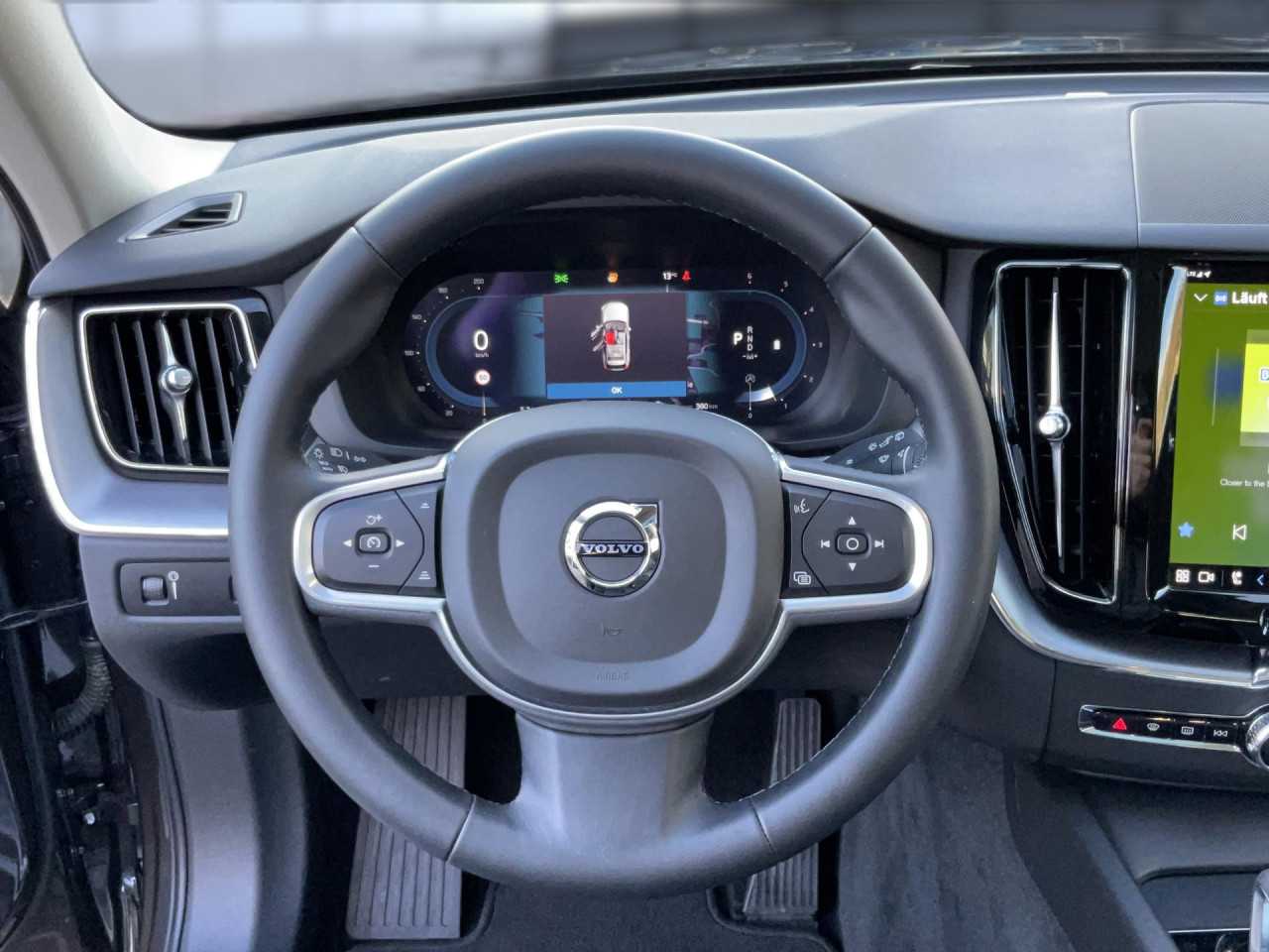 Volvo  XC60 B4 (Diesel) Momentum Pro 2WD Automatik Bluetooth Navi LED Vollleder Klima E