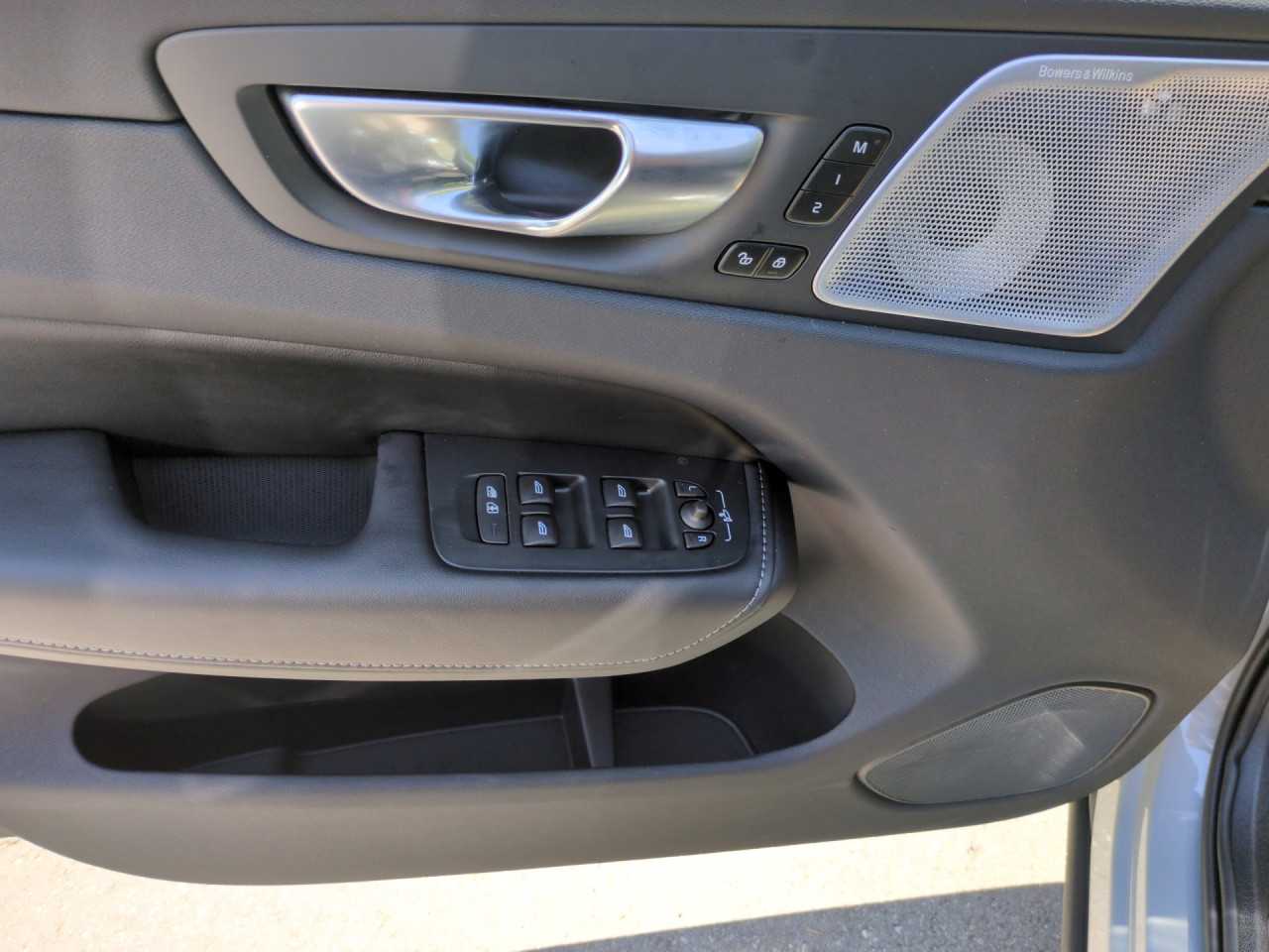 Volvo  Bluetooth Head Up Display Vollleder Klima Einparkhilfe el. Fenster