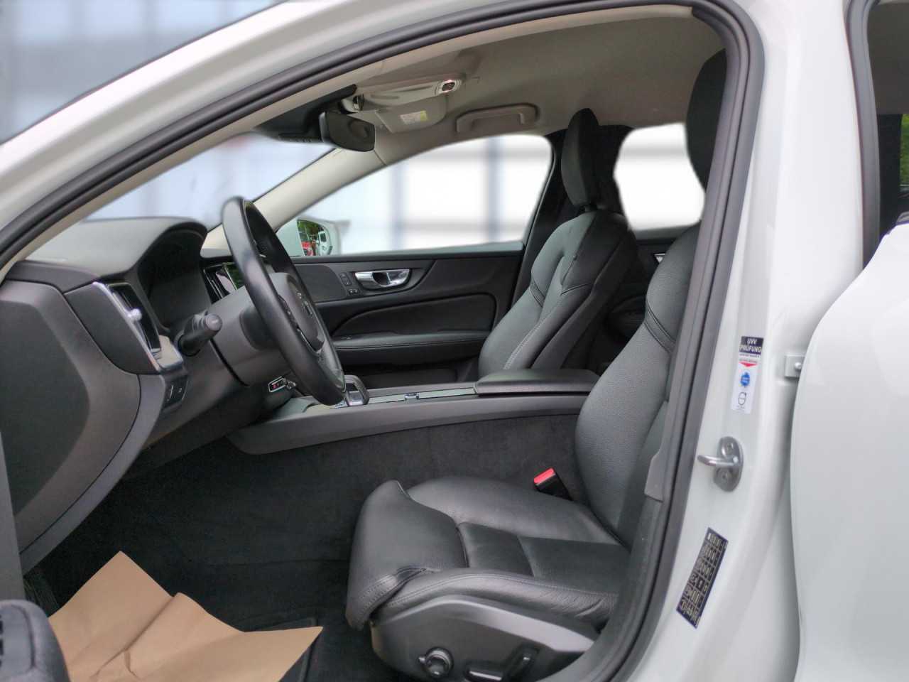 Volvo  Bluetooth Navi LED Vollleder Klima Einparkhilfe el. Fenster