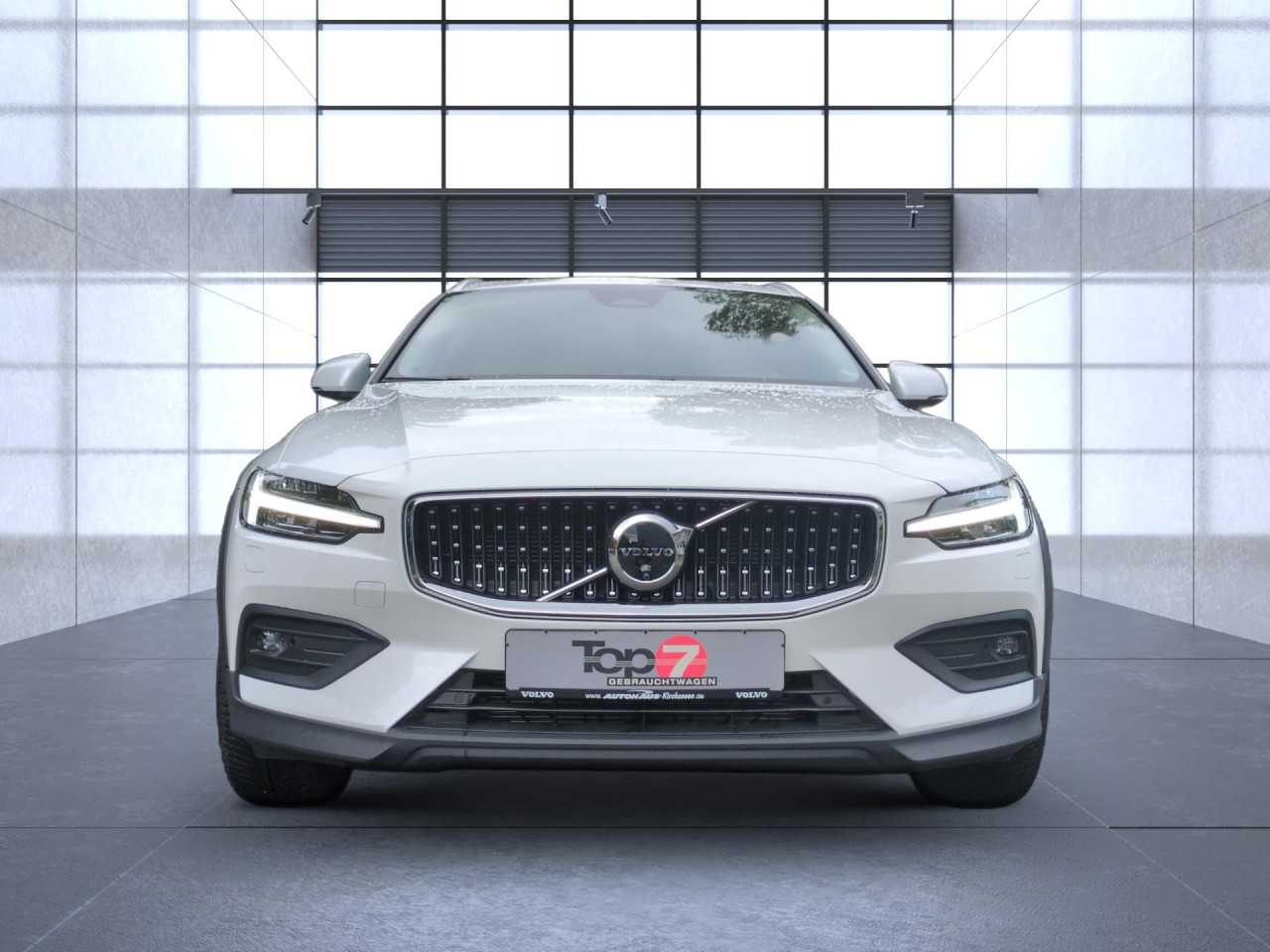 Volvo  CC Bluetooth Head Up Display LED Vollleder Klima Standhzg Einparkhilfe el. Fenst