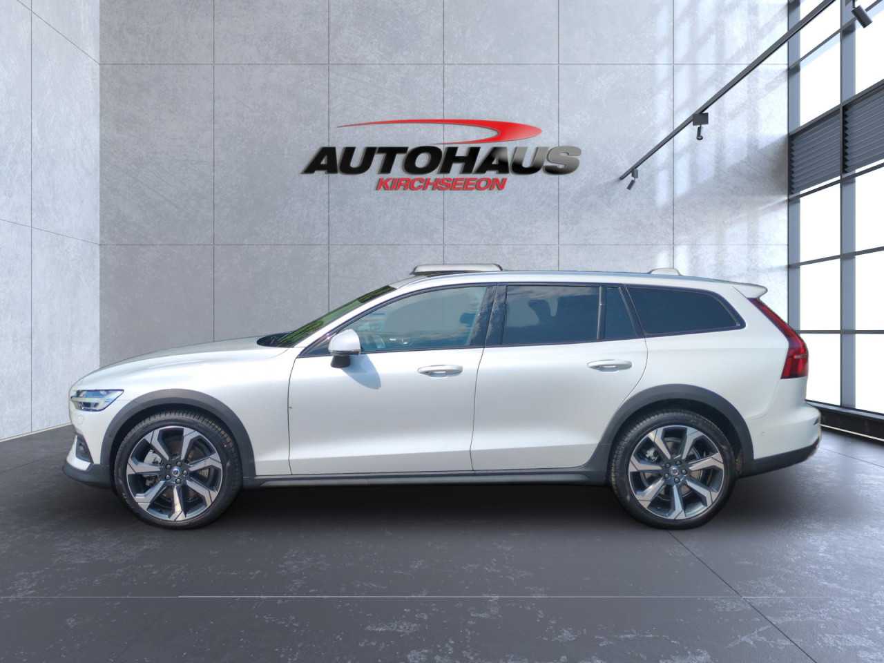 Volvo  CC Bluetooth Head Up Display LED Vollleder Klima Standhzg Einparkhilfe el. Fenst