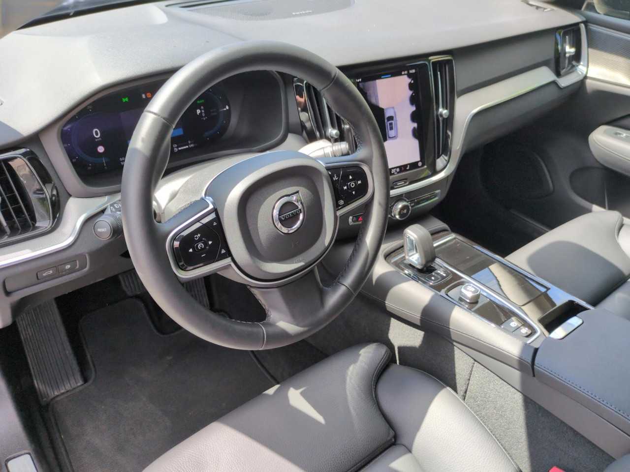 Volvo  Bluetooth LED Vollleder Klima Standhzg Einparkhilfe el. Fenster