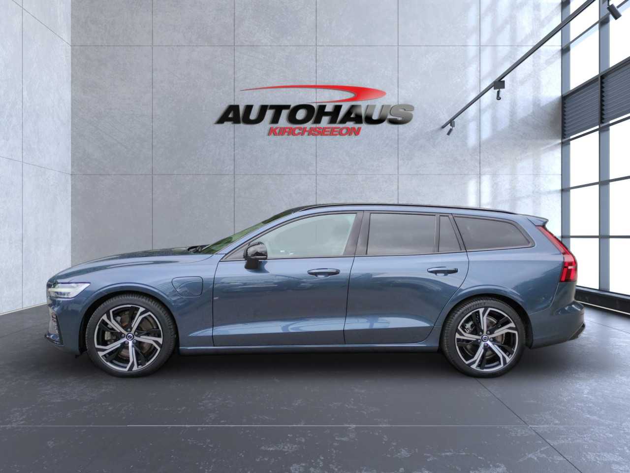Volvo  Bluetooth LED Vollleder Klima Standhzg Einparkhilfe el. Fenster