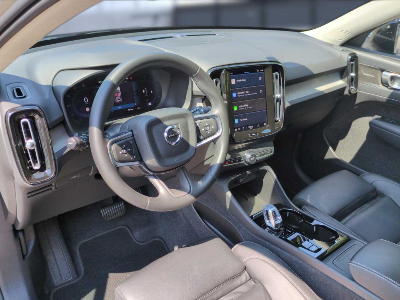 Volvo  Navi LED Vollleder Klima Einparkhilfe el. Fenster