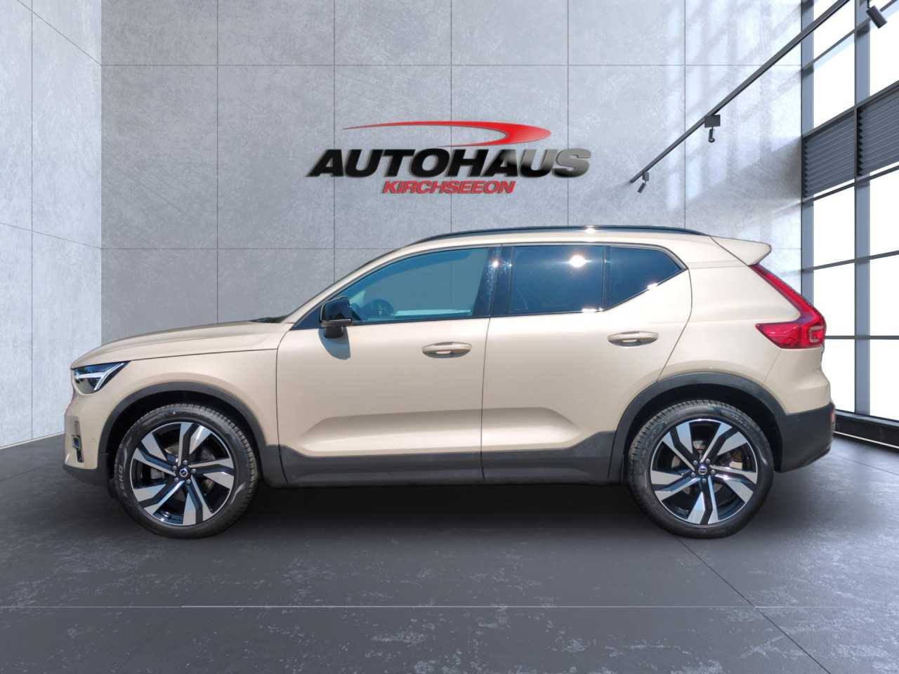 Volvo  Navi LED Vollleder Klima Einparkhilfe el. Fenster
