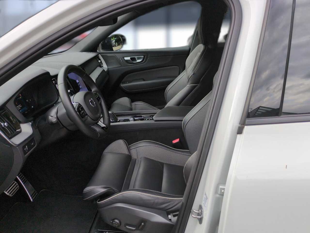 Volvo  Navi LED Klima Einparkhilfe el. Fenster