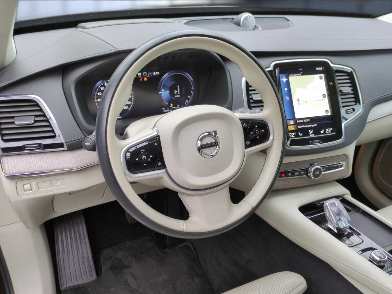 Volvo  Bluetooth Head Up Display Navi LED Vollleder Klima Standhzg Einparkhilfe el. Fen