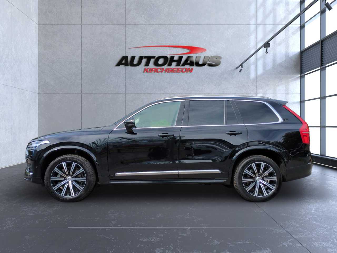 Volvo  Bluetooth Navi LED Vollleder Klima Standhzg Einparkhilfe el. Fenster