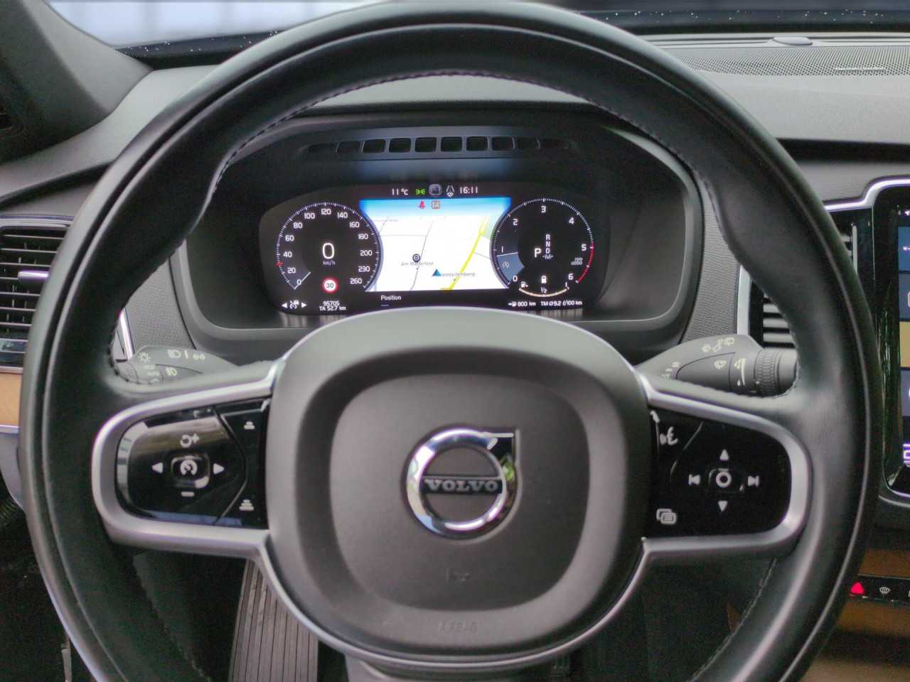 Volvo  Bluetooth LED Vollleder Klima Standhzg Einparkhilfe el. Fenster