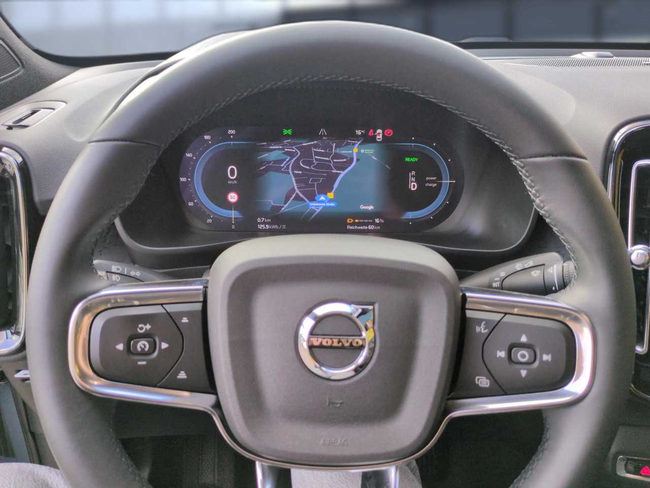 Volvo  Navi LED Klima Standhzg Einparkhilfe el. Fenster