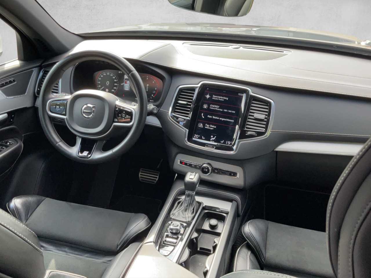 Volvo  XC 90 D5 R-Design AWD Geartronic Bluetooth Navi LED Vollleder Klima Standhzg Ein