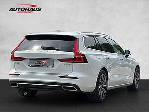 Volvo  V60 T6 Inscription Plug-In Hybrid AWD Automatik Bluetooth Navi LED Vollleder Kli