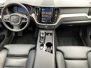 Volvo  XC60 B4 (Benzin) Inscription 2WD Automatik Bluetooth Navi LED Vollleder Klima St