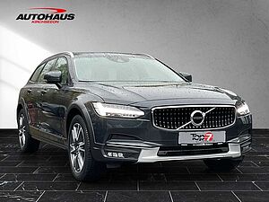 Volvo  V90 Cross Country D4 AWD Automatik Bluetooth Navi LED Vollleder Klima Einparkhil