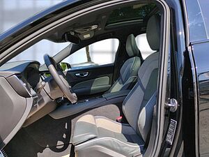 Volvo  Bluetooth Navi LED Klima Einparkhilfe el. Fenster