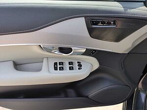 Volvo  Head Up Display Navi LED Vollleder Klima Einparkhilfe el. Fenster