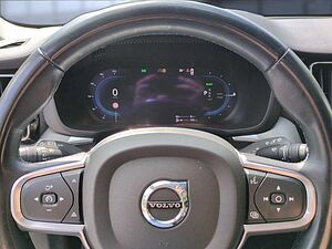 Volvo  Bluetooth Head Up Display Navi LED Vollleder Klima Standhzg Einparkhilfe el. Fen