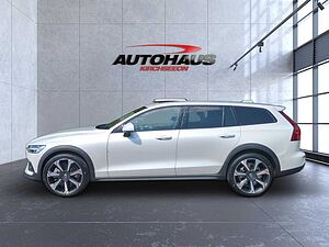 Volvo  CC Bluetooth Head Up Display LED Vollleder Klima Standhzg Einparkhilfe el. Fenst